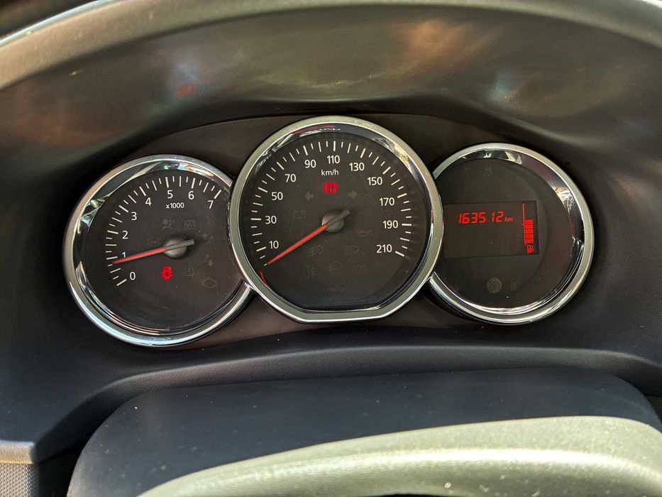 Дачия Логан, 1.5dci, 163800км. Сервизна книжка, ЕСПАС ауто