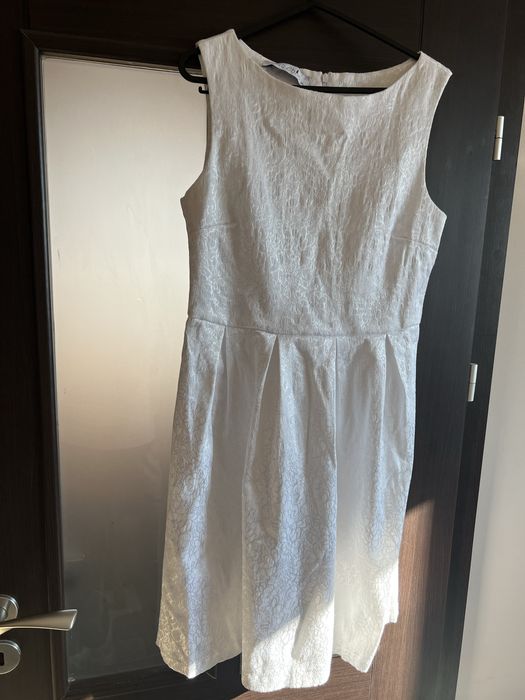 Рокля Размер Л нова