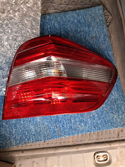 Десен стоп за Mercedes ML 2005-2011