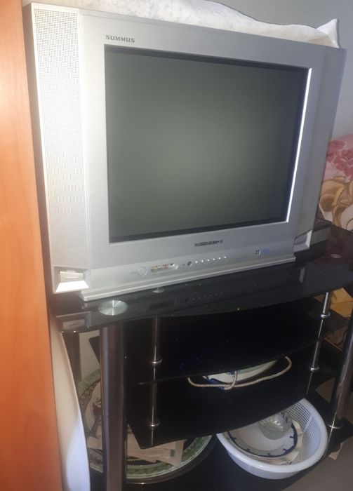 Подставка под телевизора