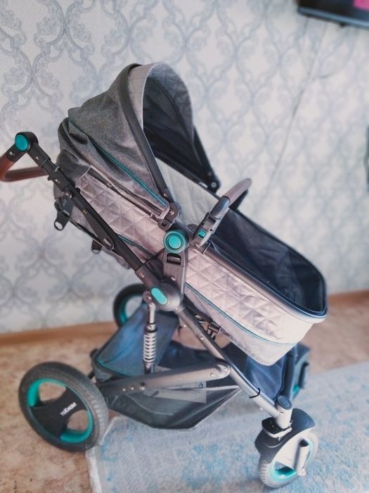 Детская каляска и манеж