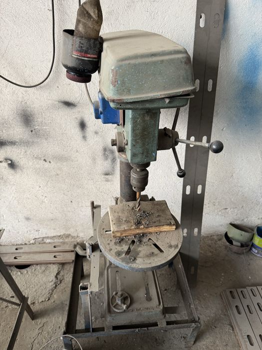 Продам сверлений станок
