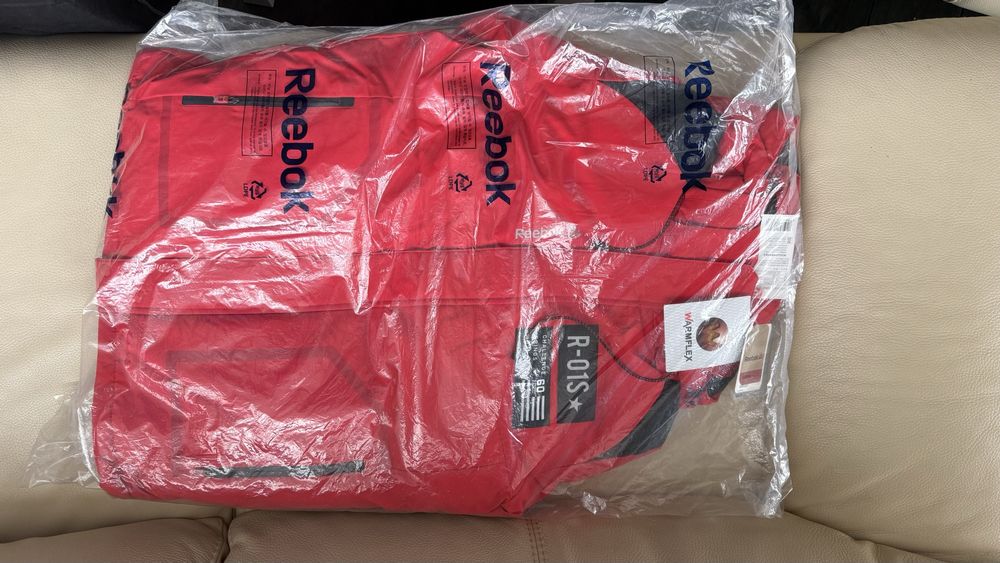 Оригинално зимно яке Reebok размер XS