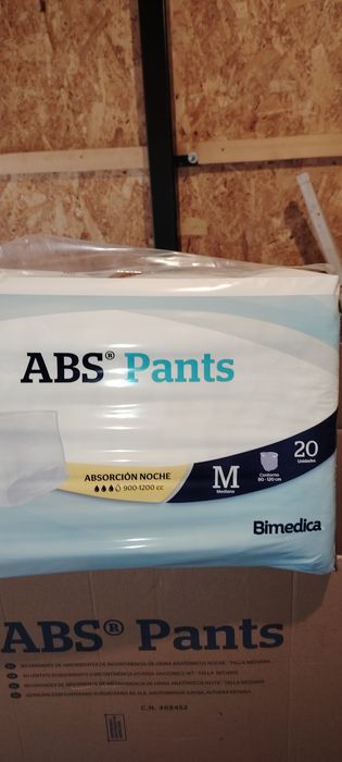 Pampers   mărimea M chilot