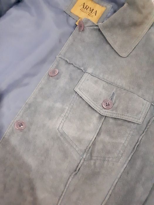 Женская кожаная куртка продается