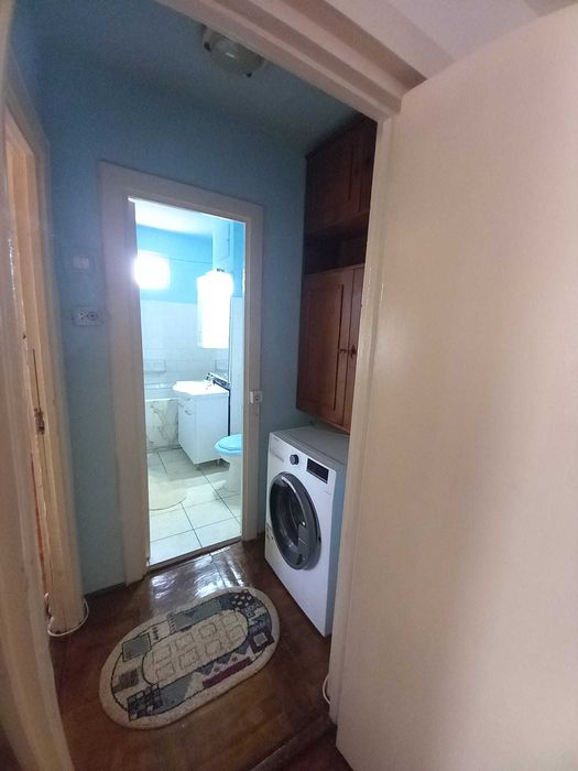 Inchiriez apartament semidecomandat-Calea Sagului