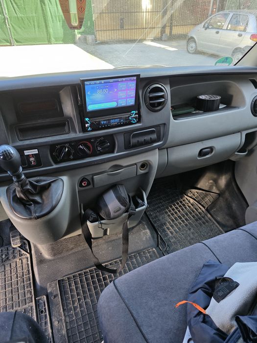 Renault Master 2.5 dci,150cp,7 locuri