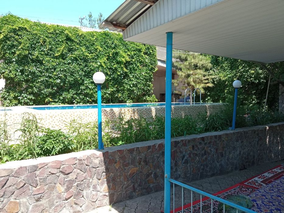 Дача сотилади Чорвоқда (Қапалда)