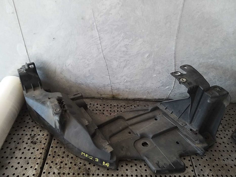 Suport far dreapta renault megane 3