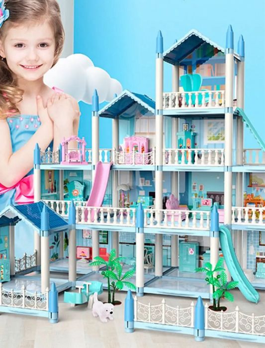 Кукольный домик в голубом цвете