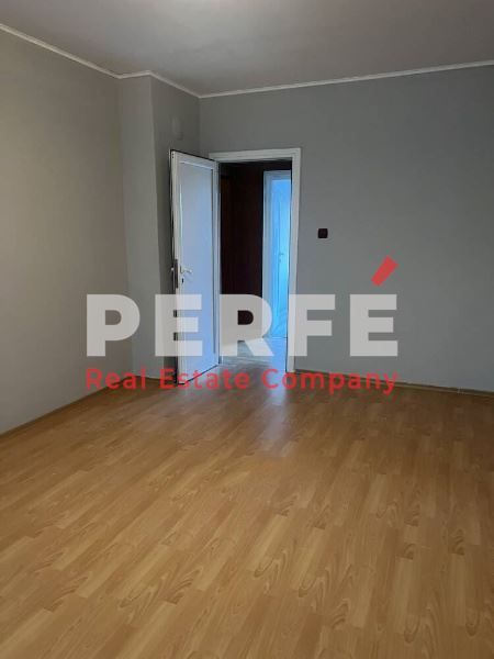 Дава се под наем Тристаен апартамент в Бургас, Изгрев - 80 кв.м за 382.5 € - Снимка #6