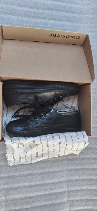 Обувки Ecco № 42