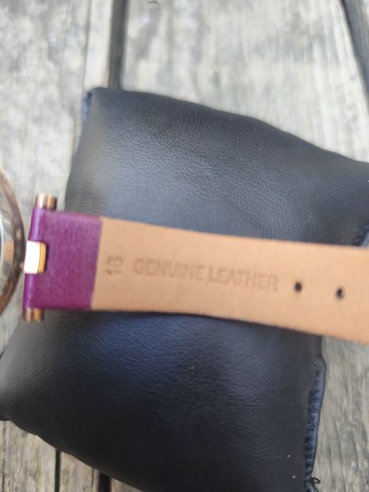 Ceas elegant dama Burgi