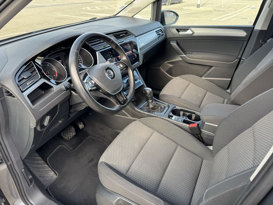 Vw Touran 2019 2.0tdi DSG 150cp rate/garantie/buy back