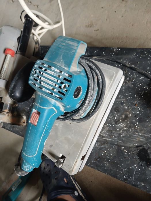 Instrumentlaf sotiladi