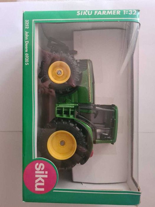 macheta tractor + presa se recomanda a fi un cadou