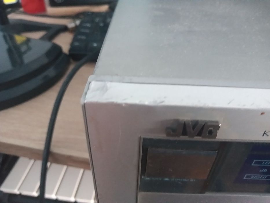 Deck  JVC kd v22