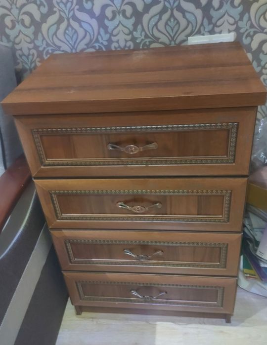 Продаётся  комод