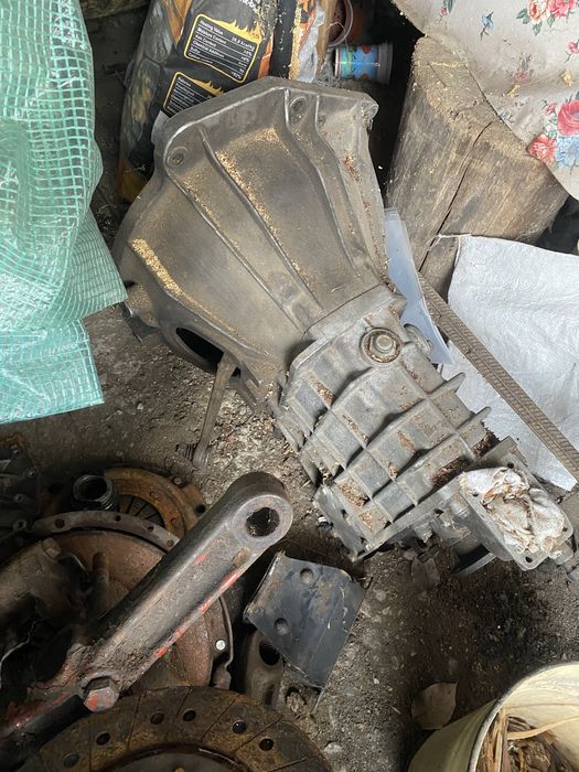 Части за ивеко 5912,4912,3510,водна помпа висящ лагер накладки