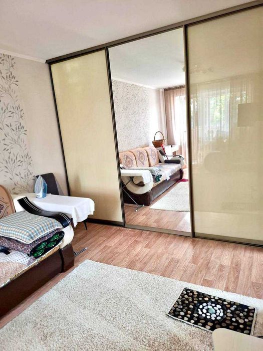 1-комн ДК Строитель 4 этаж БАЛКОН