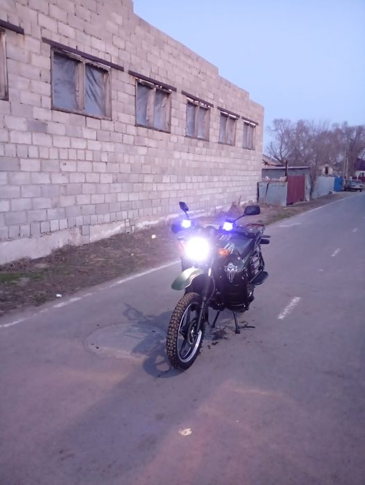 Продам мотоцикл яги 250куб