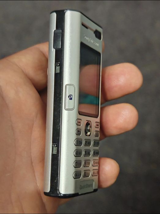 Sony Ericsson K600i