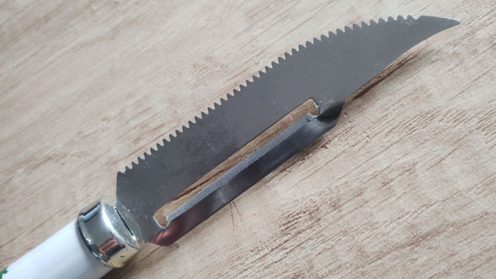 Нож за белене на плодове и зеленчуци, за лява ръка