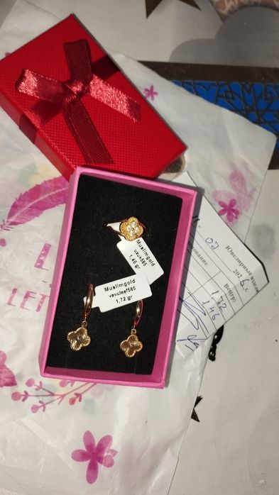 Tilla komplekt srochno sotiladi