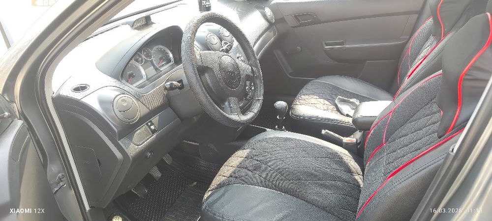 Нексия 3 срочно сотилпди