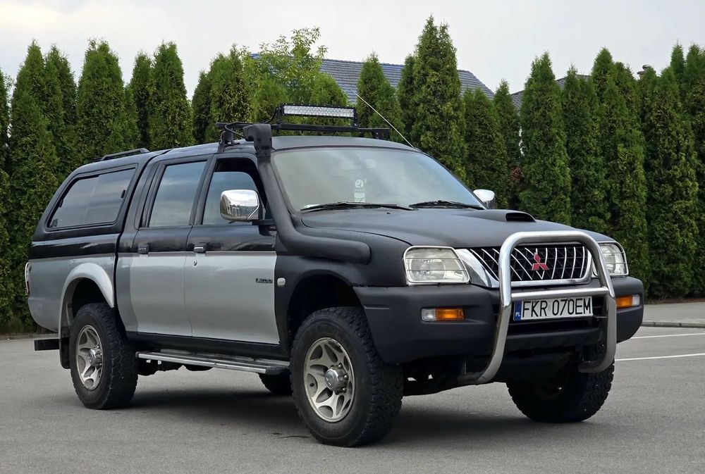 Mitsubishi L200 4x4 2.5 TDi 133 Cp