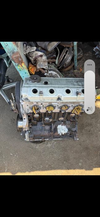 Матор галант 1993год 16 клапный 1.8 обём