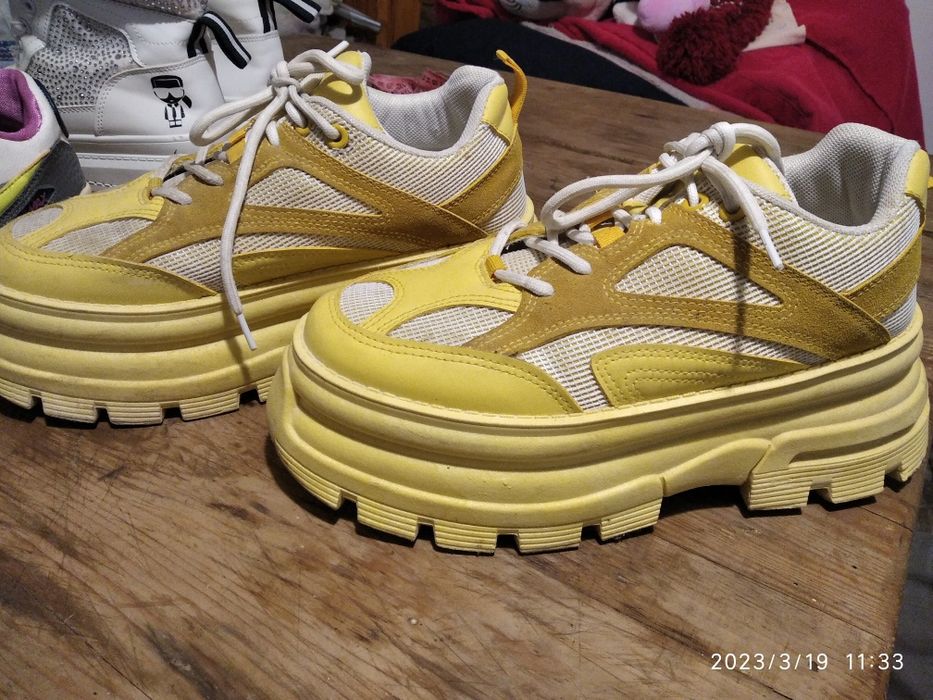 Дамски маратонки Nike