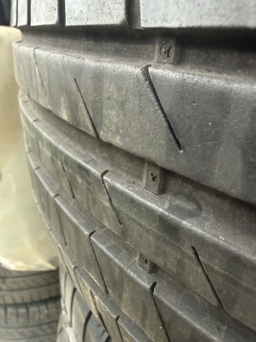 Vind  set 4 anvelope vara 225/50/17 good year