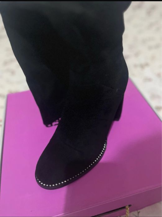 Cizme piele intoarsa