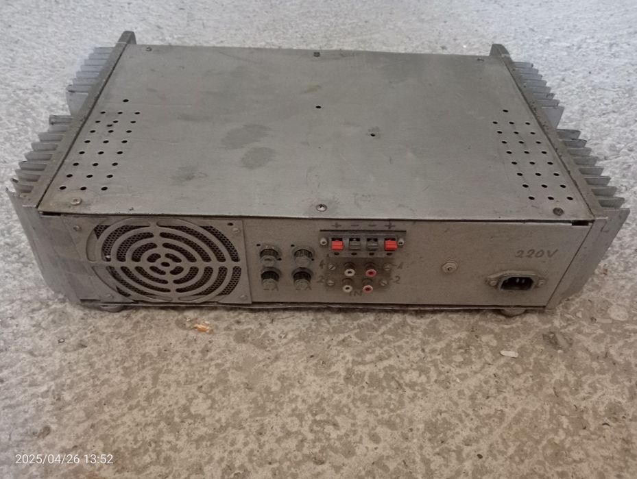 Putere audio stereo