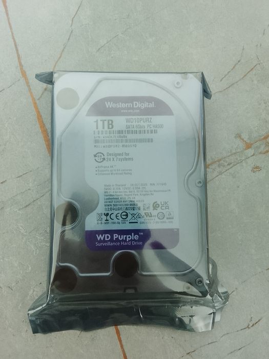 Жосткий диск 1 терабайт