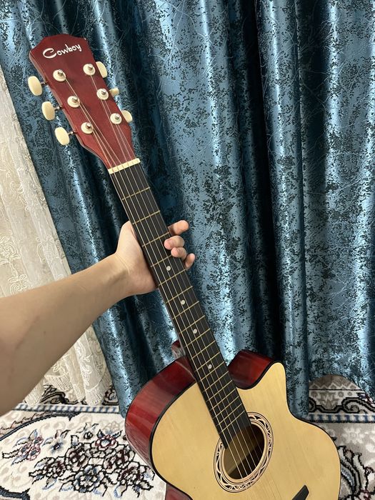 Гитара (новая, янги)