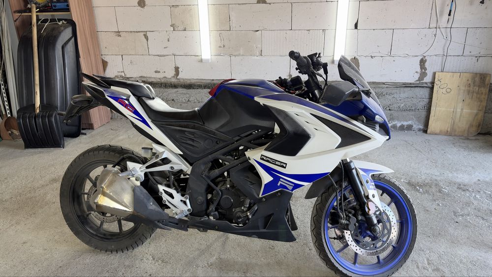 Продам мотоцикл Racer Storm 250