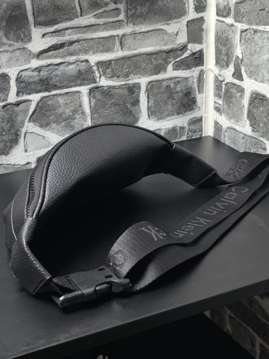 Чанта тип банан високо качество