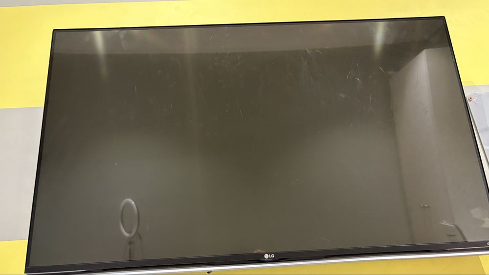 Телевизор LG сломан экран