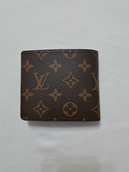 Portofel LV-calitativ