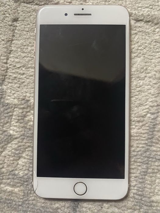 Продам айфон 7 plus