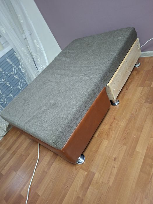 Уголок от дивана