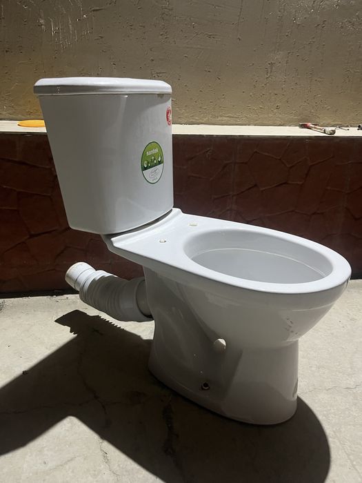 Продается Унитаз