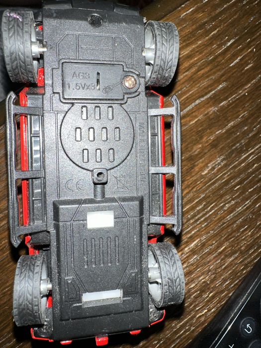 Jucării mașinuțe machete