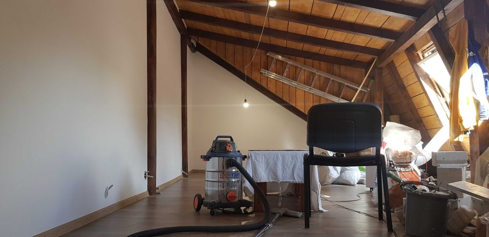 Apartament 3 camere, 70 mp utili si 30 mp pod amenajat,central Schei