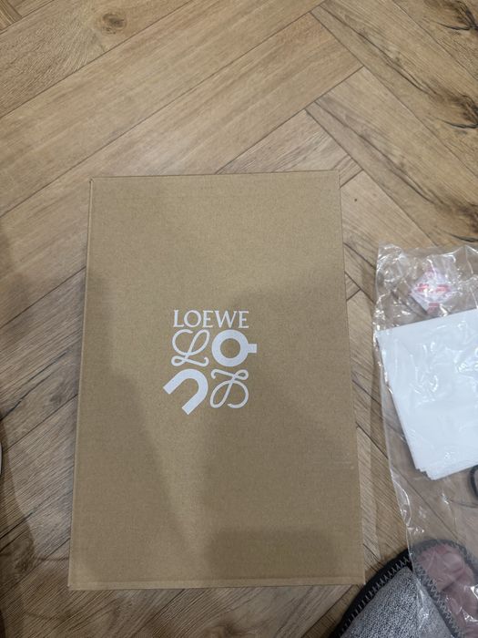 On кроссовки 44 размер, новые