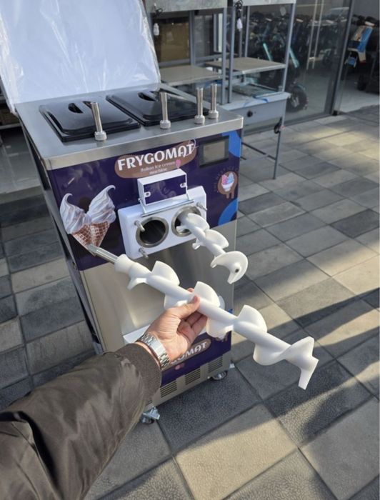 Muzqaymoq aparat marojni aparat frezer