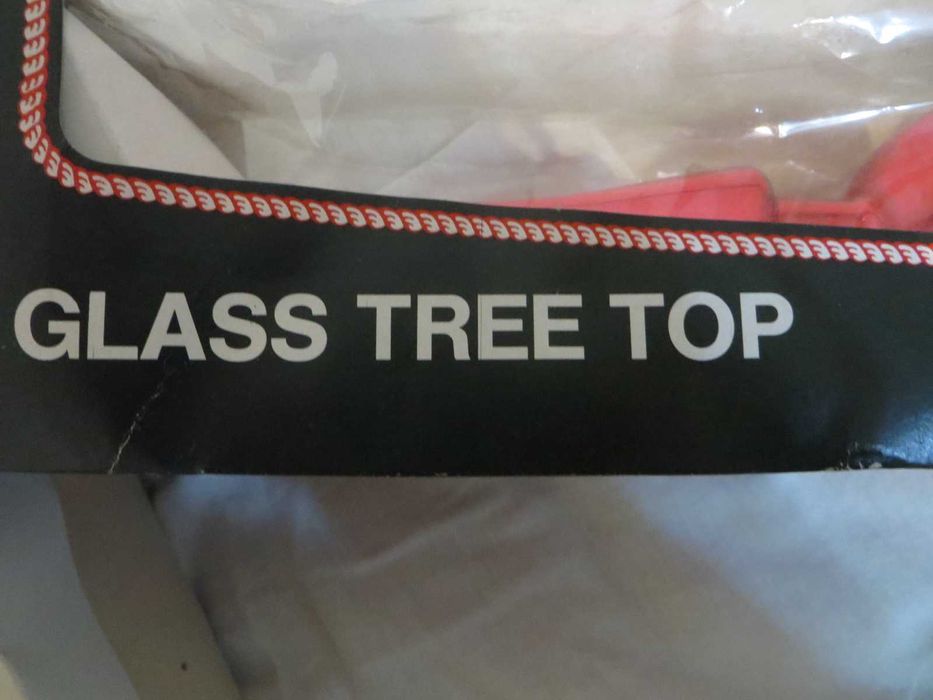 Антикварни стъклени коледни играчки