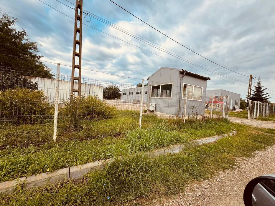 Inchiriez spatiu compus din hala, birouri si teren aferent